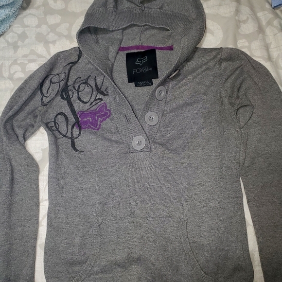 Fox Sweaters - Guc fox pullover sweater.